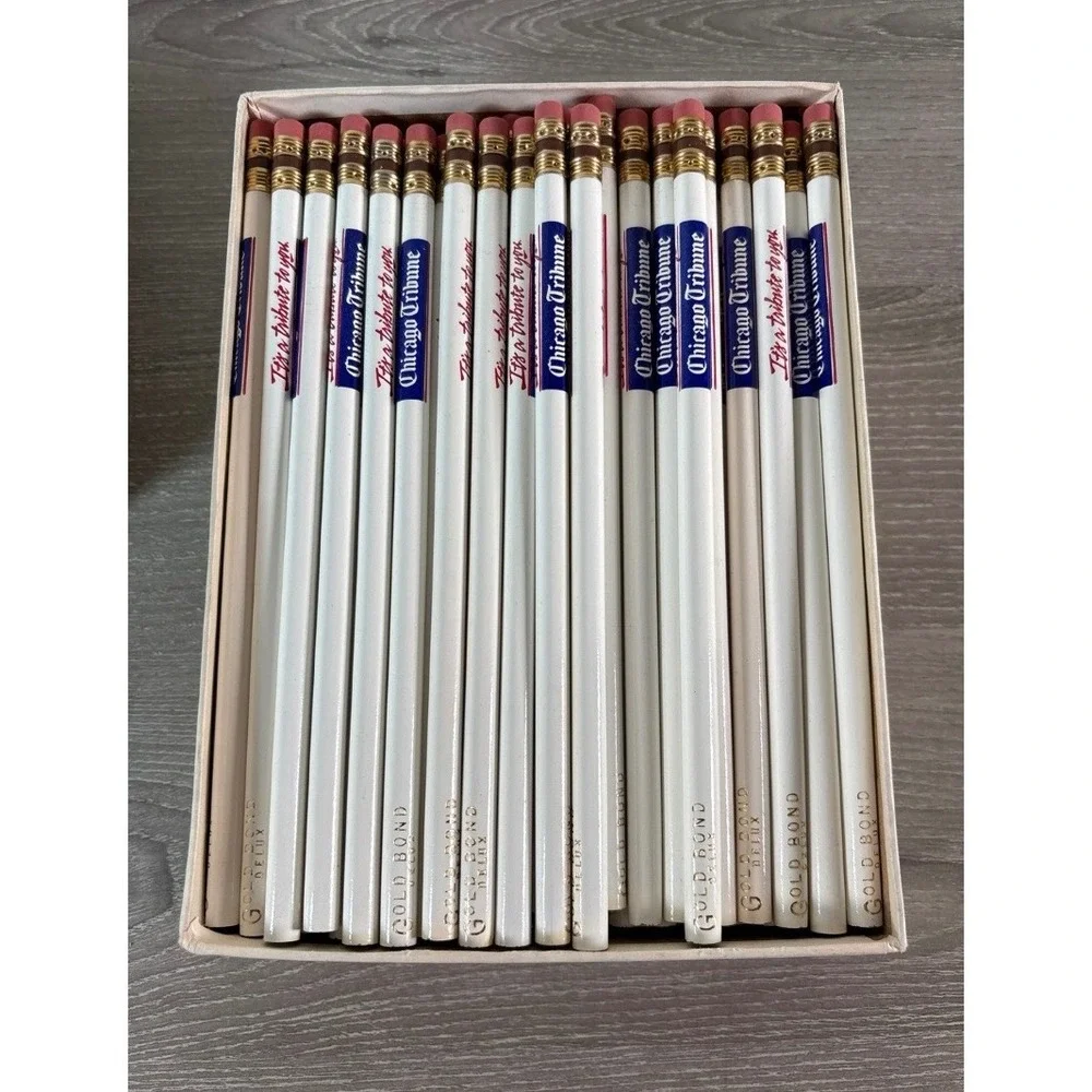 Vintage Gold Bond Line Paramount Wood Cased Advertising Pencils‎ Chicago Tribune